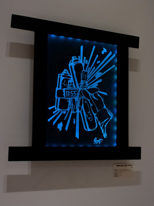 Bomb Walls Not People 